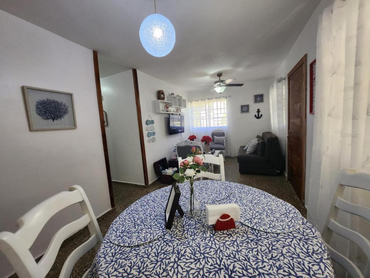 Beachfront Apartment, Quiet 4 Beds, 1 Bath, Ac, Wi-Fi, Hot Water, In Paraiso Near Los Patos Екстер'єр фото